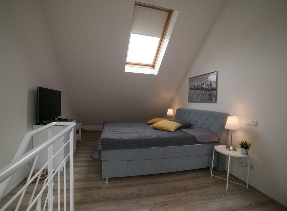 Maisonette Apartment Am Bahnhof - Adults Only Innsbruck Luaran gambar